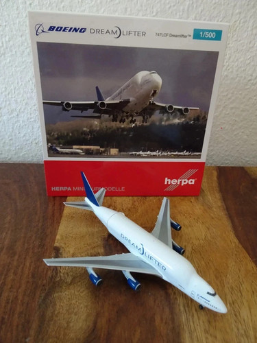 Herpa boeing 747lcf - herpa,