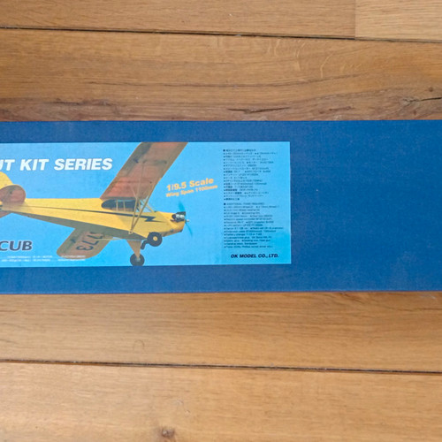 Model piper 3 cub - j-3,