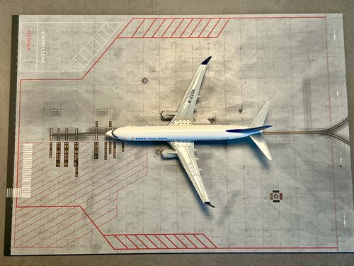 Edel diorama 200 - edel, aluminium