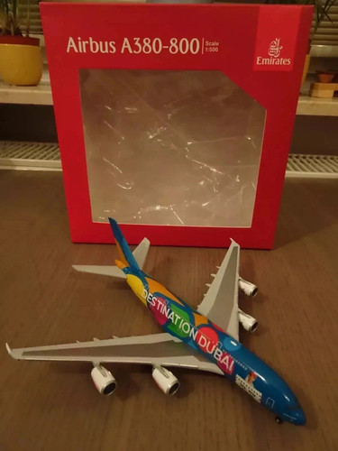 Herpa emirates airbus a380 - emirates,
