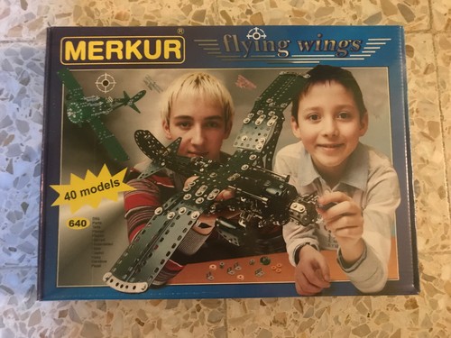 Merkur flying wings - flying,