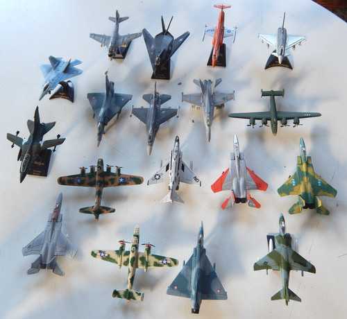 Maisto modellflugzeuge - ,