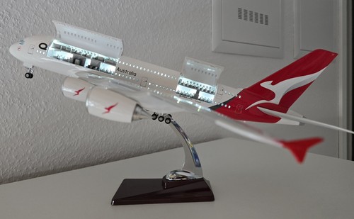 Qantas a380 160 - qantas, mit